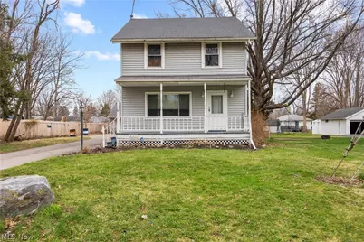 255 E 42nd Street, Lorain, OH 44052 - Photo 1