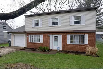3415 Hanover Drive, Kent, OH 44240 - Photo 1