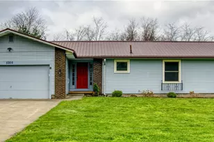 5200 Donner Dr, New Franklin, OH 44216 - Photo 1