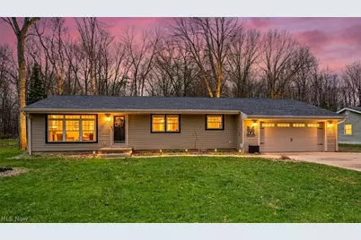 4624 Everhart Drive, Green, OH 44720 - Photo 1