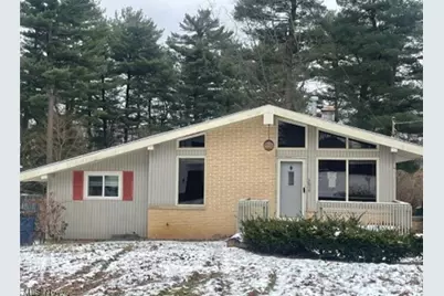 3809 N Glenridge Road, Green, OH 44319 - Photo 1