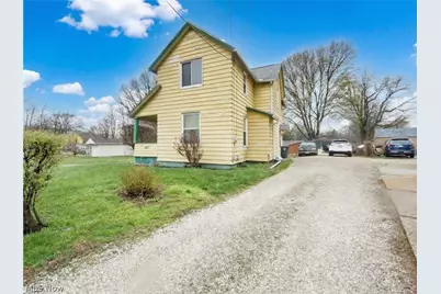 307 E Glenwood Avenue, Akron, OH 44310 - Photo 1