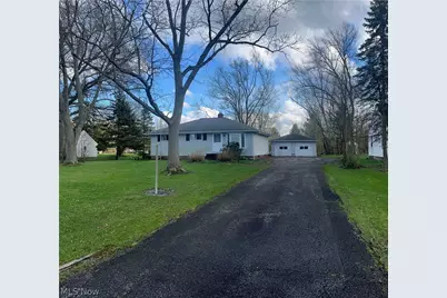 33500 Arthur Road, Solon, OH 44139 - Photo 1