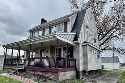 1225 Woodland Avenue NW, Canton, OH 44703 - Photo 1