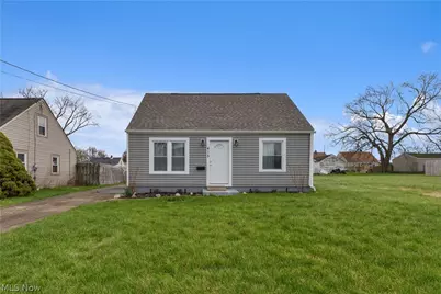 415 N Glenellen Avenue, Youngstown, OH 44509 - Photo 1