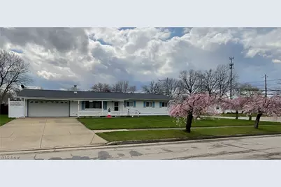 5229 Devon Drive, Vermilion, OH 44089 - Photo 1