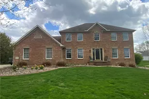 6922 Thornwood St NW, Canton, OH 44718 - Photo 1