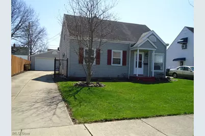 318 Van Buren Avenue, Cuyahoga Falls, OH 44221 - Photo 1