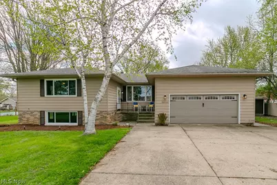 33510 Lake Shore Boulevard, Lakeline, OH 44095 - Photo 1