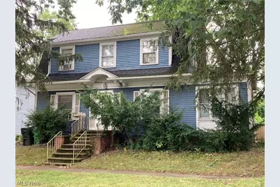 323 N Grant Street, Wooster, OH 44691 - Photo 1