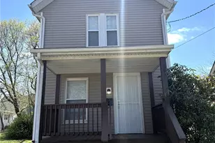 390 Cole Ave, Akron, OH 44301 - Photo 1