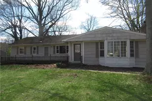 3026 38th St NW, Canton, OH 44718 - Photo 1