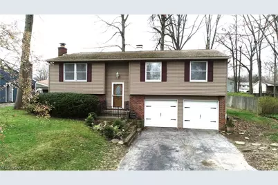 2324 Birch Trace, Austintown, OH 44515 - Photo 1
