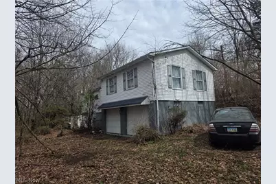 2031 Pickering Street, East Liverpool, OH 43920 - Photo 1