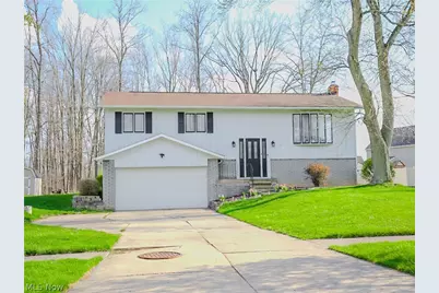 3122 Junior Parkway, Brunswick, OH 44212 - Photo 1