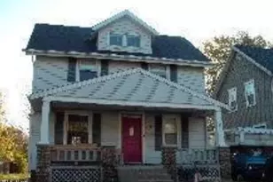 2810 Daleford Ave NE, Canton, OH 44705 - Photo 1