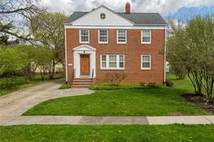 3397 Westbury Rd, Huber Heights, OH 44120 - Photo 1