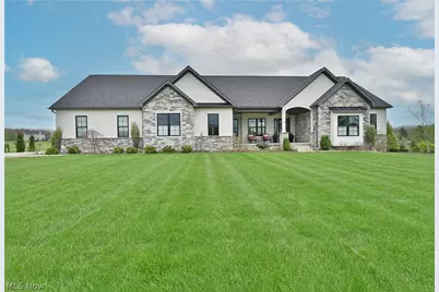 2989 Blakeslee Boulevard, Medina, OH 44256 - Photo 1