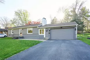2625 Eaton Road NW, Canton, OH 44708 - Photo 1
