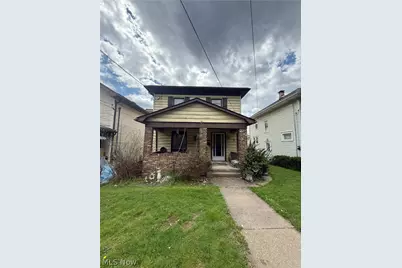 524 Garden Way, Weirton, WV 26062 - Photo 1