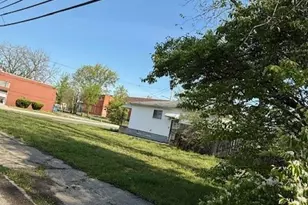 3305 E 126th St, Loveland, OH 44120 - Photo 1