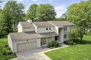 483 Beaverbrook Dr, Bath, OH 44333 - Photo 1