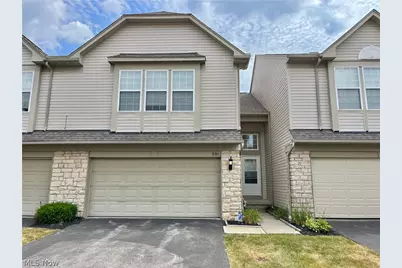 991 Croghan Way, Akron, OH 44321 - Photo 1