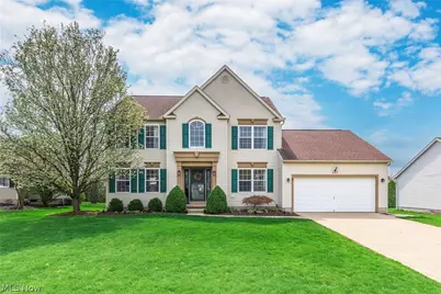 657 Ashbrook Drive, Wadsworth, OH 44281 - Photo 1