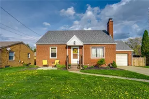 144 Perry Dr NW, Canton, OH 44708 - Photo 1