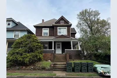18 5th Street NE, Massillon, OH 44646 - Photo 1