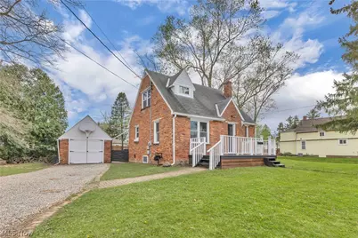 304 E Union Street, Medina, OH 44256 - Photo 1