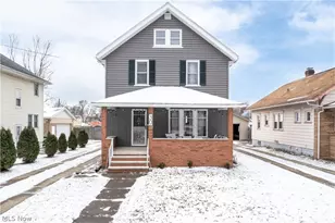 30 20th St SW, Barberton, OH 44203 - Photo 1