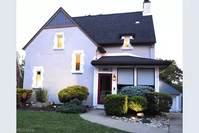 1952 McCauslen Manor, Steubenville, OH 43952 - Photo 1