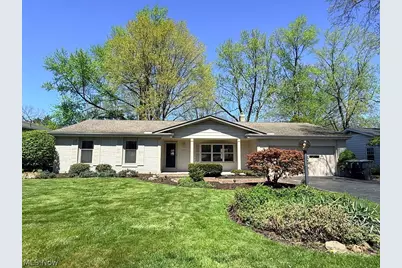 3887 Greenmont, Warren, OH 44484 - Photo 1