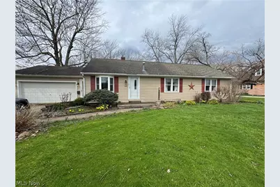 43 N Poplar Street, Jefferson, OH 44047 - Photo 1