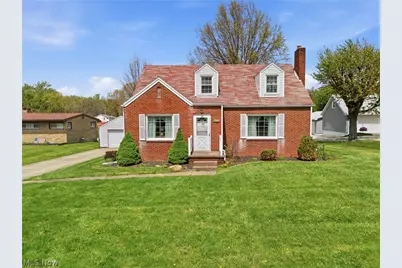 8885 Louisville Street, Louisville, OH 44641 - Photo 1