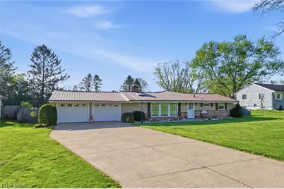 2752 Hillcrest Drive, Mansfield, OH 44904 - Photo 1