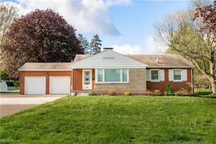 4028 Crestwood St NW, Canton, OH 44708 - Photo 1