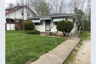 860 Mercer Avenue, Akron, OH 44320 - Photo 1