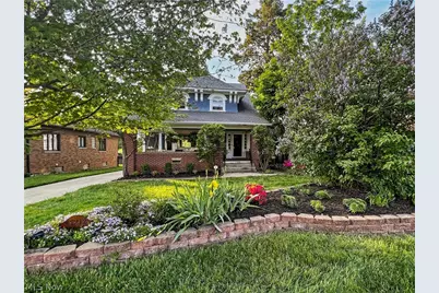 17212 Hilliard Road, Oakwood, OH 44107 - Photo 1