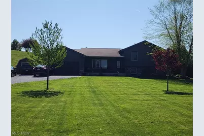 4947 SE Pleasant Valley Road SE, Dennison, OH 44621 - Photo 1