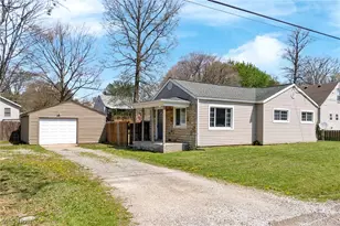 2805 Old Home Rd, Akron, OH 44312 - Photo 1