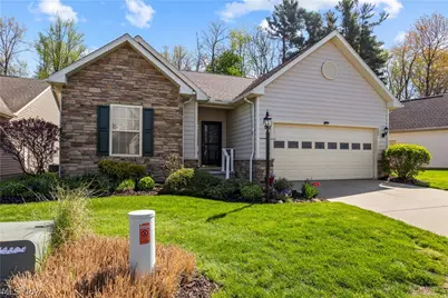 884 Lakeview Court, Kent, OH 44240 - Photo 1