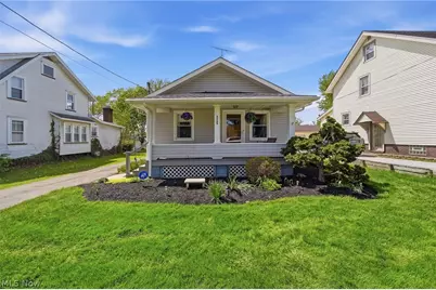 4069 Chester Avenue, Louisville, OH 44641 - Photo 1