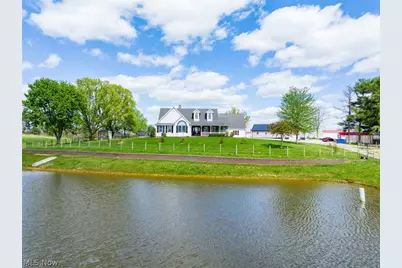 2040 Wesley Chapel Road, Zanesville, OH 43701 - Photo 1