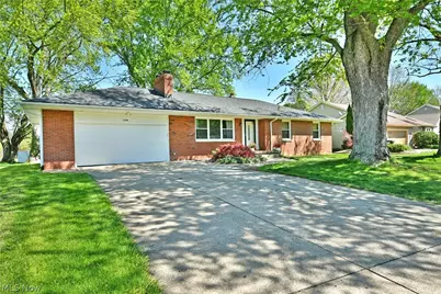 2548 Hilltop Drive, Poland, OH 44514 - Photo 1