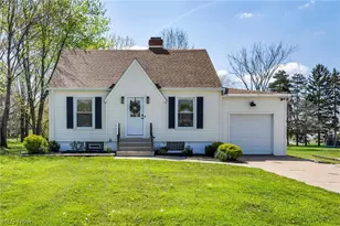 375 Hillside Rd, Green Hills, OH 44131 - Photo 1