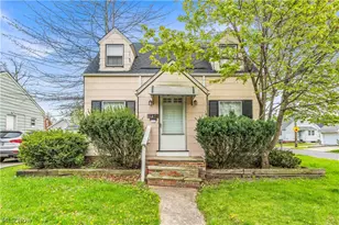 19702 Pawnee Ave, Loveland, OH 44119 - Photo 1