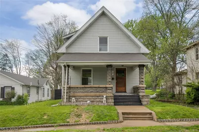 2 Ohio Avenue NE, Massillon, OH 44646 - Photo 1