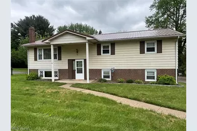 311 Kelly Circle, Zanesville, OH 43701 - Photo 1